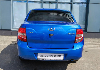 Подержанный автомобиль LADA (ВАЗ) Granta Sedan 2017 года (8 фото)