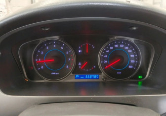 Подержанный автомобиль Chevrolet Epica 2011 года (14 фото)