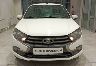 Подержанный автомобиль LADA (ВАЗ) Granta Sedan 2020 года (2 фото)