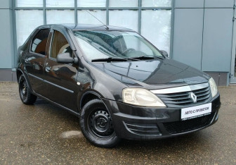 Подержанный автомобиль Renault Logan Sedan 2011 года (2 фото)
