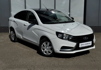 Подержанный автомобиль LADA (ВАЗ) Vesta Sedan 2021 года (3 фото)