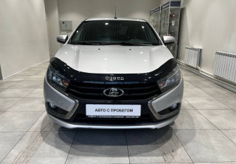 Подержанный автомобиль LADA (ВАЗ) Vesta Sedan 2022 года (2 фото)