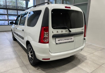 Подержанный автомобиль LADA (ВАЗ) Largus Wagon 2020 года (7 фото)