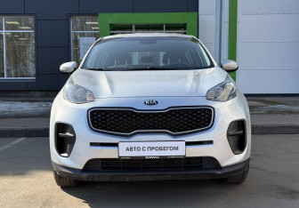 Подержанный автомобиль Kia Sportage 2018 года (2 фото)