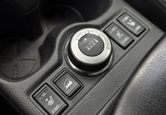 Подержанный автомобиль Nissan X-Trail 2019 года (16 фото)