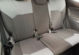 Подержанный автомобиль Ford EcoSport 2016 года (11 фото)