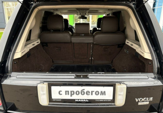 Подержанный автомобиль Land Rover Range Rover 2010 года (18 фото)