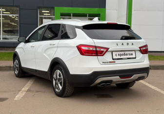 Подержанный автомобиль LADA (ВАЗ) Vesta Wagon 2019 года (7 фото)