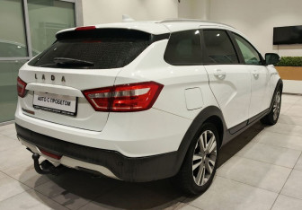 Подержанный автомобиль LADA (ВАЗ) Vesta Wagon 2020 года (8 фото)