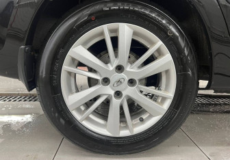 Подержанный автомобиль LADA (ВАЗ) Granta Liftback 2019 года (9 фото)