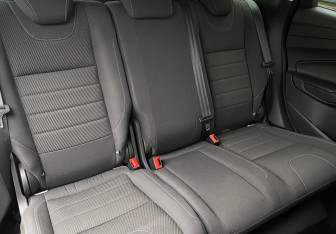 Подержанный автомобиль Ford Kuga 2014 года (10 фото)