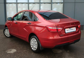 Подержанный автомобиль LADA (ВАЗ) Vesta Sedan 2017 года (8 фото)