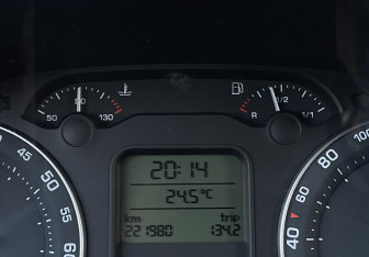 Подержанный автомобиль Skoda Octavia Liftback 2007 года (12 фото)