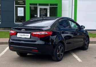 Подержанный автомобиль Kia Rio Sedan 2012 года (5 фото)