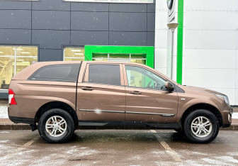 Подержанный автомобиль SsangYong Actyon Sports 2012 года (4 фото)