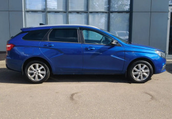 Подержанный автомобиль LADA (ВАЗ) Vesta Wagon 2020 года (4 фото)
