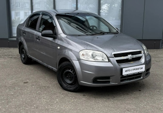 Подержанный автомобиль Chevrolet Aveo Sedan 2006 года (3 фото)