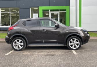 Подержанный автомобиль Nissan Juke 2012 года (4 фото)