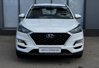 Подержанный автомобиль Hyundai Tucson 2018 года (2 фото)