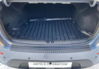 Подержанный автомобиль Kia Rio Sedan 2017 года (16 фото)