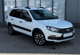 Подержанный автомобиль LADA (ВАЗ) Granta Wagon 2023 года (2 фото)