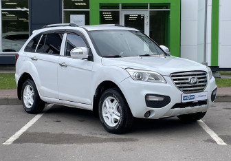 Подержанный автомобиль Lifan X60 2013 года (3 фото)