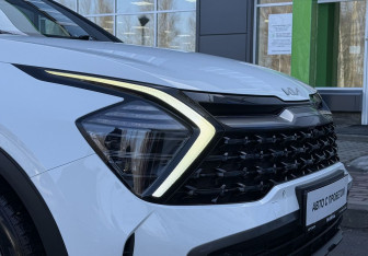 Подержанный автомобиль Kia Sportage 2023 года (23 фото)