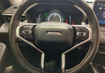 Подержанный автомобиль Haval Jolion 2023 года (17 фото)