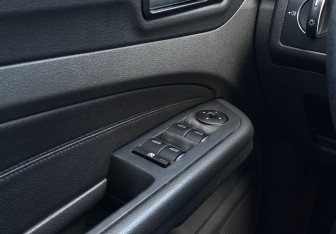 Подержанный автомобиль Ford Focus Sedan 2007 года (13 фото)