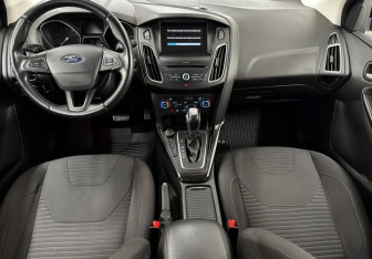 Подержанный автомобиль Ford Focus Wagon 2018 года (13 фото)
