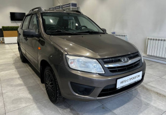 Подержанный автомобиль LADA (ВАЗ) Granta Sedan 2015 года (3 фото)