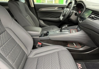 Подержанный автомобиль Haval F7 2021 года (10 фото)