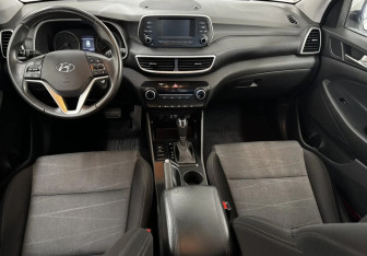 Подержанный автомобиль Hyundai Tucson 2018 года (12 фото)