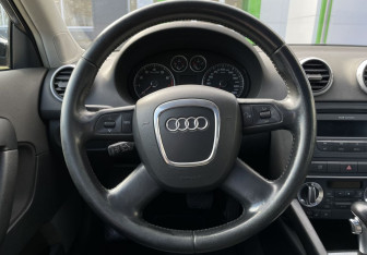 Подержанный автомобиль Audi A3 Hatchback 2009 года (13 фото)