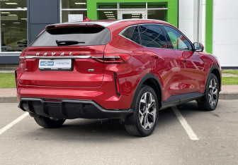 Подержанный автомобиль Haval F7 2023 года (5 фото)