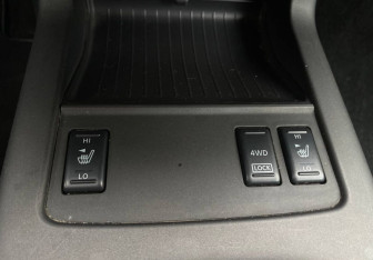 Подержанный автомобиль Nissan Murano Suv 2010 года (16 фото)