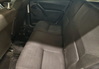 Подержанный автомобиль LADA (ВАЗ) Kalina Hatchback 2013 года (12 фото)