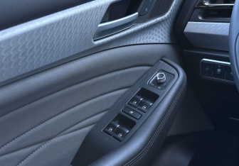 Подержанный автомобиль Haval F7x 2022 года (13 фото)
