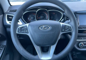 Подержанный автомобиль LADA (ВАЗ) Vesta Wagon 2019 года (12 фото)