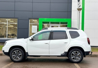 Подержанный автомобиль Renault Duster 2019 года (8 фото)