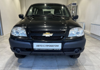 Подержанный автомобиль Chevrolet Niva 2019 года (2 фото)