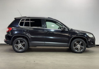 Подержанный автомобиль Volkswagen Tiguan 2008 года (4 фото)