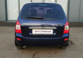 Подержанный автомобиль LADA (ВАЗ) Kalina Wagon 2012 года (8 фото)