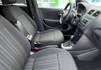 Подержанный автомобиль Volkswagen Polo Sedan 2019 года (10 фото)