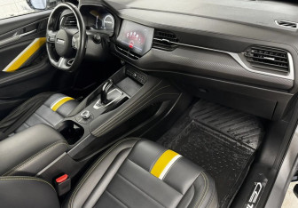 Подержанный автомобиль Haval F7x 2020 года (11 фото)