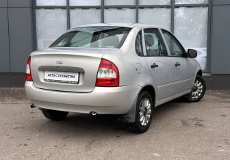 Подержанный автомобиль LADA (ВАЗ) Kalina Sedan 2010 года (6 фото)