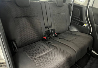 Подержанный автомобиль Suzuki Solio 2017 года (12 фото)