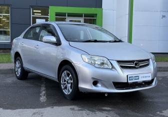Подержанный автомобиль Toyota Corolla Sedan 2008 года (3 фото)