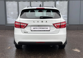 Подержанный автомобиль LADA (ВАЗ) Vesta Wagon 2020 года (7 фото)