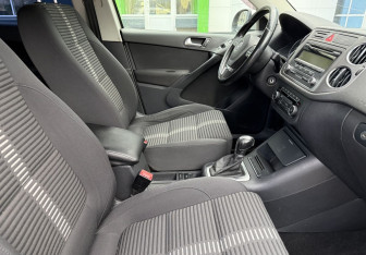 Подержанный автомобиль Volkswagen Tiguan 2011 года (10 фото)